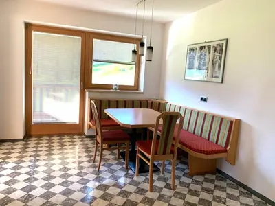 Ein Sitzbereich in der Unterkunft Appartements Samerhof