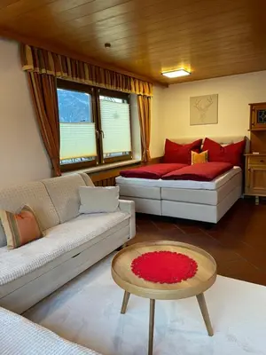 Ein Bett oder Betten in einem Zimmer der Unterkunft Appartementhaus FICHTERN