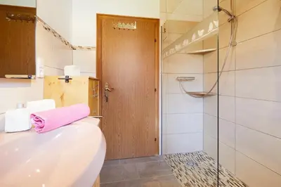 Ein Badezimmer in der Unterkunft Bettys Ferienwohnung