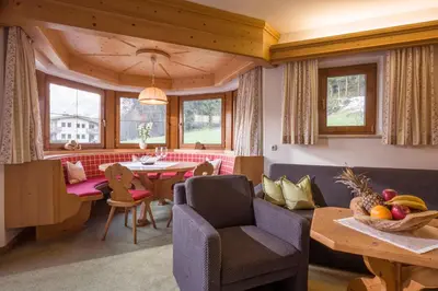 Ein Sitzbereich in der Unterkunft Haus Auermühle