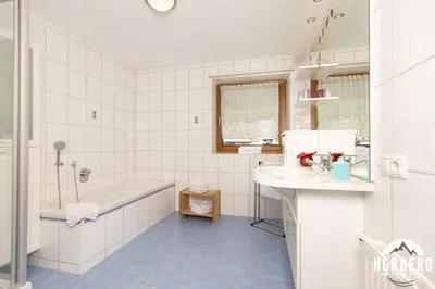 Ein Badezimmer in der Unterkunft HORBERG Appartements