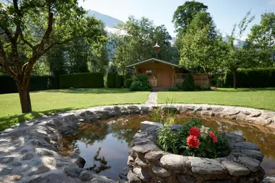 Ein Garten an der Unterkunft Saukaserstub'n Apartments - Ferienwohnung Schützkogel