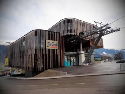 Ein allgemeiner Bergblick oder ein Berglick von der Ferienwohnung aus
