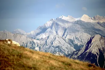 Ein allgemeiner Bergblick oder ein Berglick von der Ferienwohnung aus