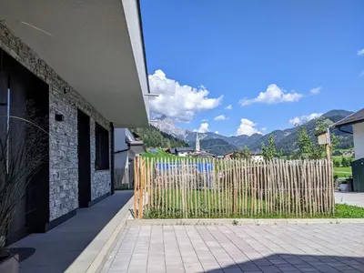 Ein allgemeiner Bergblick oder ein Berglick von der Ferienwohnung aus