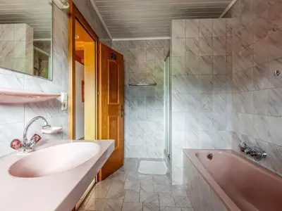 Ein Badezimmer in der Unterkunft Modern vacation apartment with a view