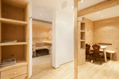 Ein Sitzbereich in der Unterkunft Hotel Goldener Löwe