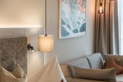 Ein Sitzbereich in der Unterkunft Aktivhotel Schweizerhof Kitzbühel