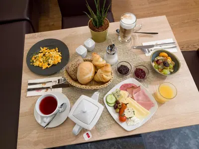 Essen im Hotel oder in der Nähe