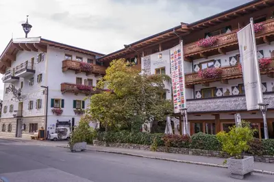 Das Gebäude in dem sich das Hotel befindet