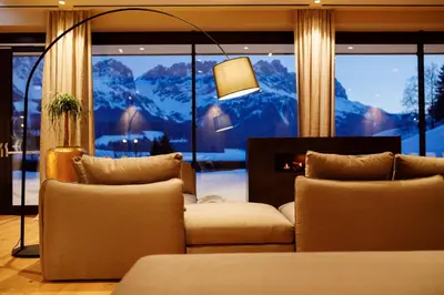 Ein Sitzbereich in der Unterkunft Hotel Der Bär