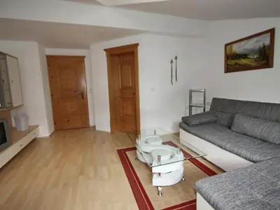 Ein Sitzbereich in der Unterkunft Apartment Zell am Ziller near Ski Arena