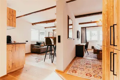 Ein Sitzbereich in der Unterkunft Hotel Glücksschmiede - Hinterglemm