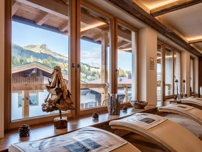 Ein allgemeiner Bergblick oder ein Berglick von des Hotels aus