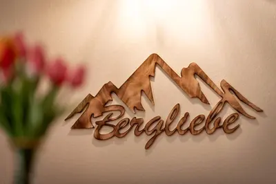 Ein Zertifikat, Auszeichnung, Logo oder anderes Dokument, das in der Unterkunft Alpenlodge, Ferienwohnung 4 ausgestellt ist