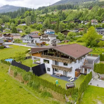 Chalet in Neukirchen with Mountain Views