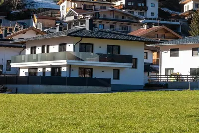 Das Gebäude in dem sich die Ferienwohnung befindet