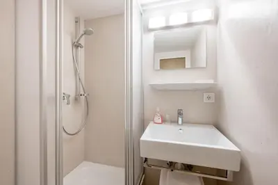 Ein Badezimmer in der Unterkunft Gasthof Schroll
