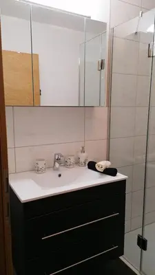 Ein Badezimmer in der Unterkunft Apart Kröll