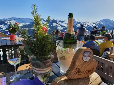 Ein allgemeiner Bergblick oder ein Berglick von der Ferienwohnung aus