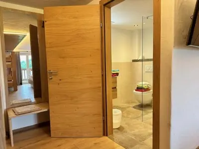 Ein Badezimmer in der Unterkunft Pension Leamhof