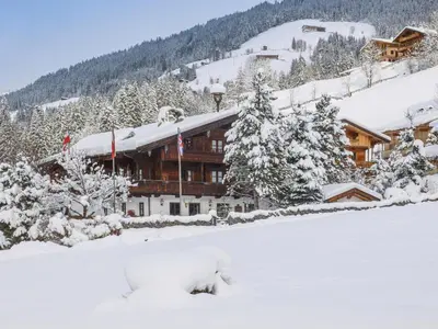 Chalet Innerhof im Winter