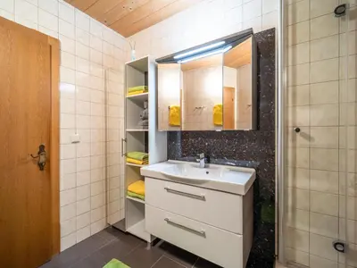 Ein Badezimmer in der Unterkunft Apartment Leonie