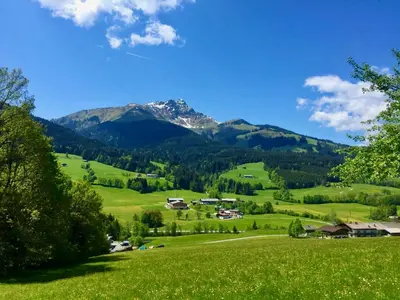 Naturlandschaft in der Nähe der Lodge
