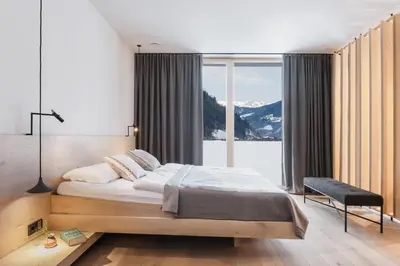 Ein Bett oder Betten in einem Zimmer der Unterkunft zelloon boutique hotel