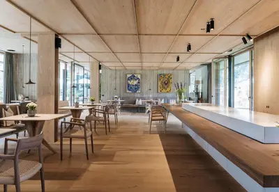 Ein Restaurant oder anderes Speiselokal in der Unterkunft zelloon boutique hotel