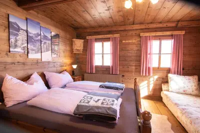 Ein Sitzbereich in der Unterkunft Loya Chalet WILD32