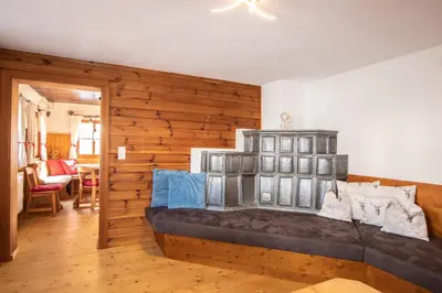 Ein Sitzbereich in der Unterkunft Loya Chalet WILD32