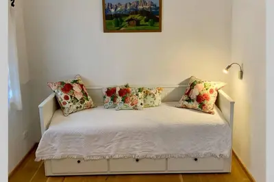Ein Bett oder Betten in einem Zimmer der Unterkunft Zuhaus Schernfeichten