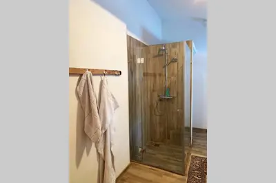 Ein Badezimmer in der Unterkunft Zuhaus Schernfeichten
