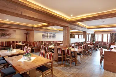 Ein Sitzbereich in der Unterkunft Hotel Bechlwirt