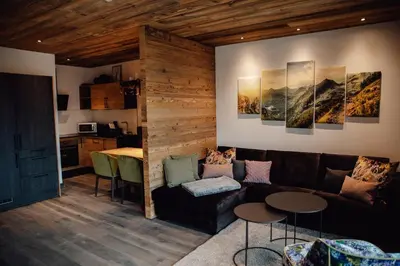 Ein Sitzbereich in der Unterkunft Zillertal Juwel