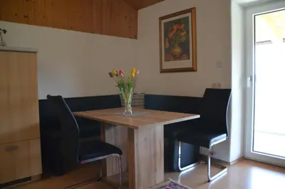 Ein Sitzbereich in der Unterkunft Ankirchen Apartments
