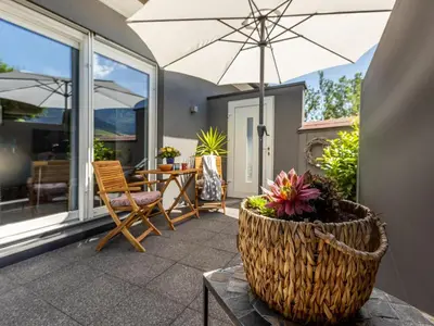 Ein allgemeiner Bergblick oder ein Berglick von der Ferienwohnung aus