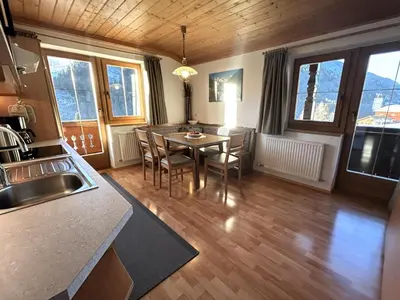 Küche/Küchenzeile in der Unterkunft Eder II Saalbach