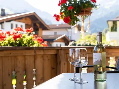 Ein allgemeiner Bergblick oder ein Berglick von der Ferienwohnung aus