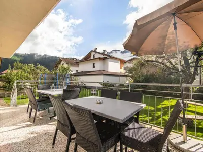 Ein Balkon oder eine Terrasse in der Unterkunft Arenablick