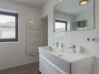 Ein Badezimmer in der Unterkunft Berg und Bach