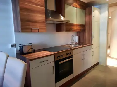 Küche/Küchenzeile in der Unterkunft Gasthof Erzherzog Rainer - Zimmer und Ferienwohnung