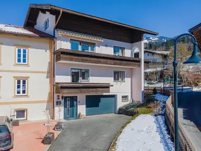 Das Gebäude in dem sich das Chalet befindet