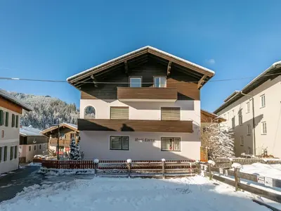 Das Gebäude in dem sich das Chalet befindet