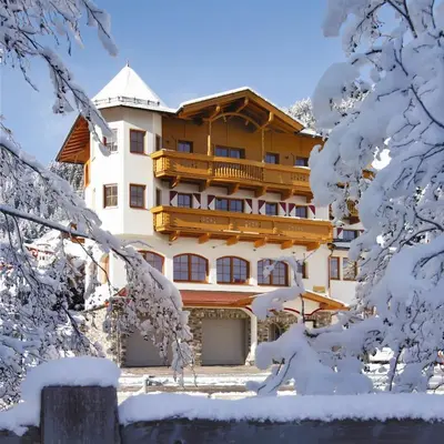 Alpenherz Hotel Garni im Winter