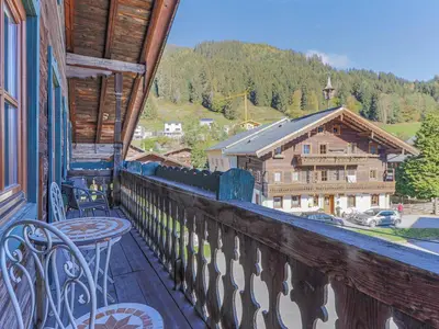 Ein allgemeiner Bergblick oder ein Berglick von der Ferienwohnung aus