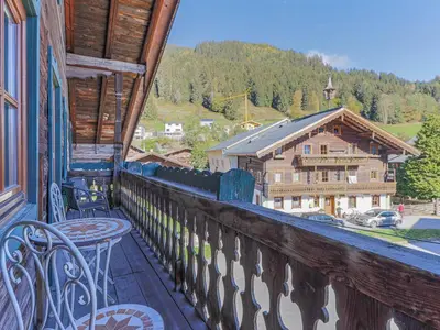 Ein allgemeiner Bergblick oder ein Berglick von der Ferienwohnung aus
