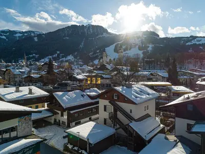 Ein allgemeiner Bergblick oder ein Berglick von der Ferienwohnung aus