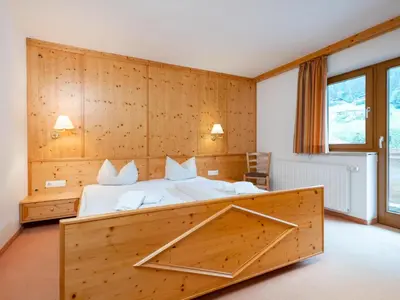 Ein Bett oder Betten in einem Zimmer der Unterkunft Mooshäusl